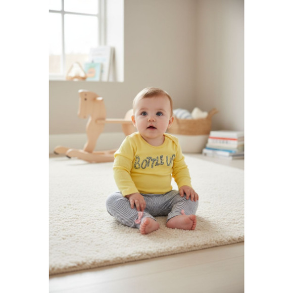 New Baby Girl 3-piece set 2 bodysuits and pants size 9 months - Picture 3 of 5